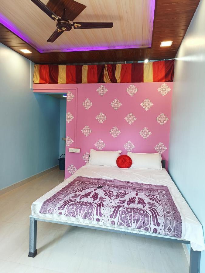 Shree Nivas Home Stay Srīvardhan Εξωτερικό φωτογραφία